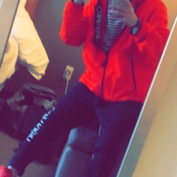 Meet your Posher, Adam - Picture 5 of 6